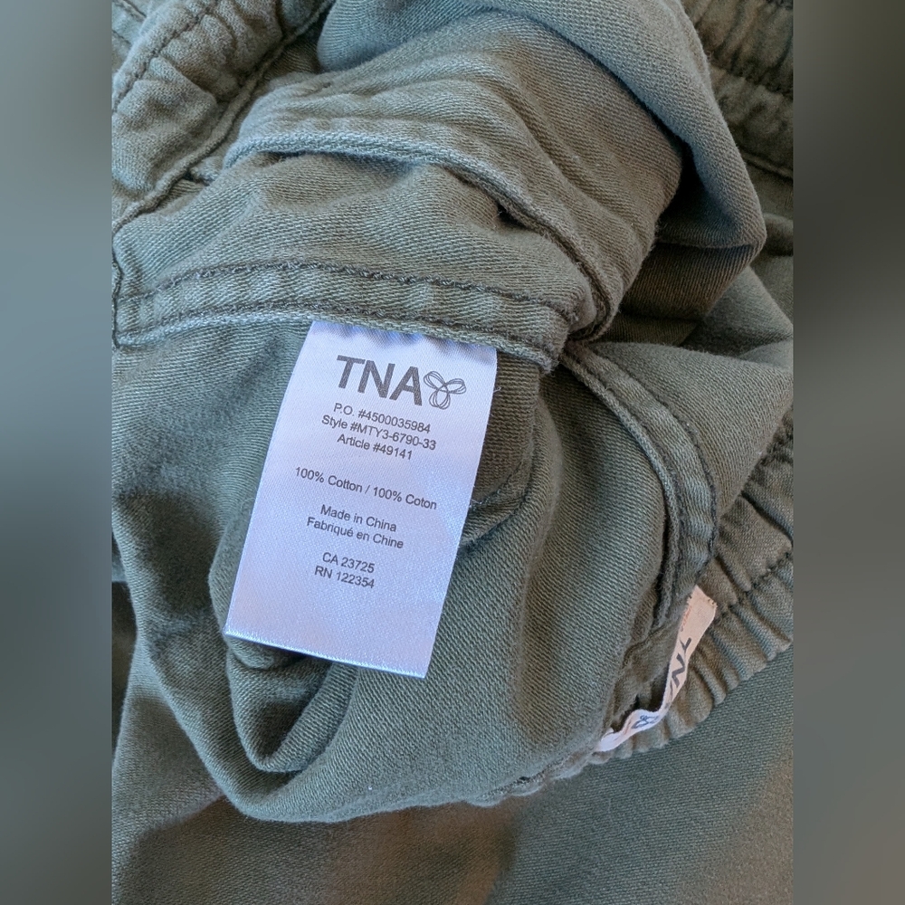 Aritzia TNA Green Cargo Joggers 100% Cotton Sz 2 - Picture 9 of 9